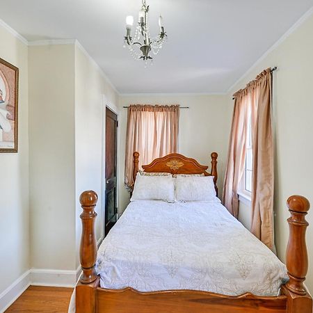 Charming Valley Stream Home 24 Mi To Central Park Bagian luar foto